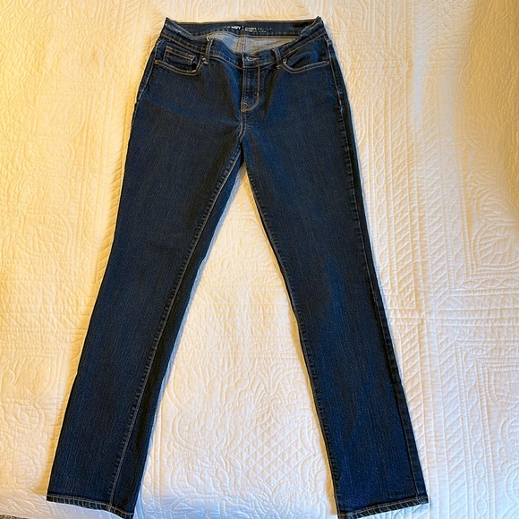 Old Navy Dark Wash Curvy Midrise Straight Jeans - Picture 1 of 4